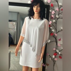 En Focus Studio Dress Size L Womens
Sheath Glitter